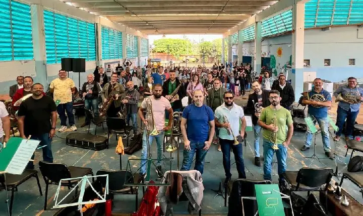 Banda Sinfônica Municipal realiza concerto didático e leva educação musical a Sumaré
