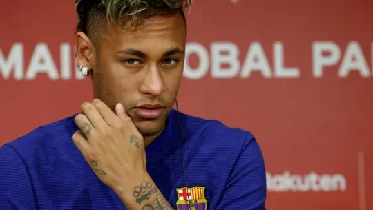 Deco diz que condição financeira do Barcelona impediu retorno de Neymar: 