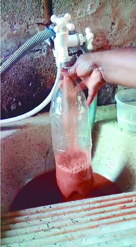 Itabira sofre com água suja