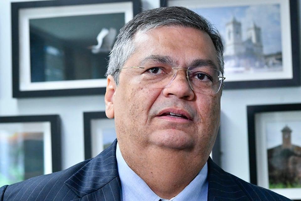 Tentativa de blindar Ministro Flávio Dino por meio de sabatina conjunta é alvo de questão de ordem