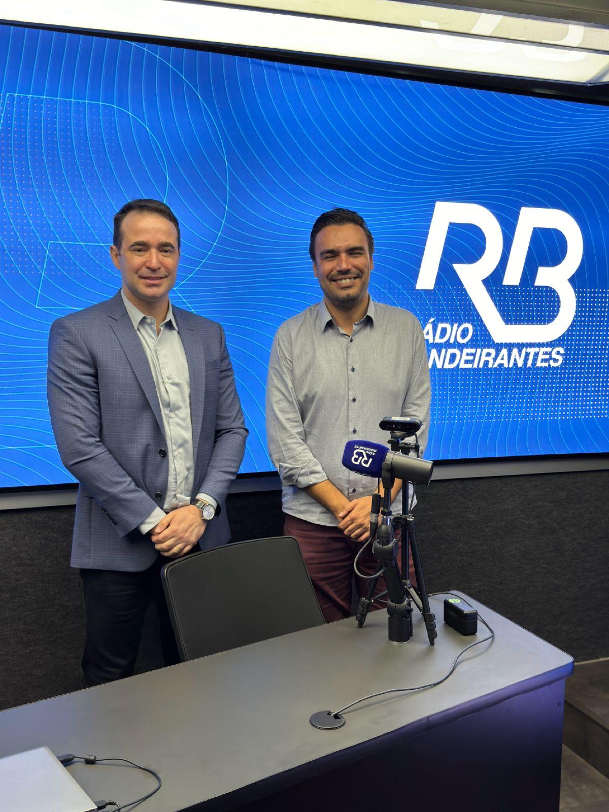 Bruno Ganem em entrevista a Rádio Bandeirantes expõe o caos da saúde em Indaiatuba