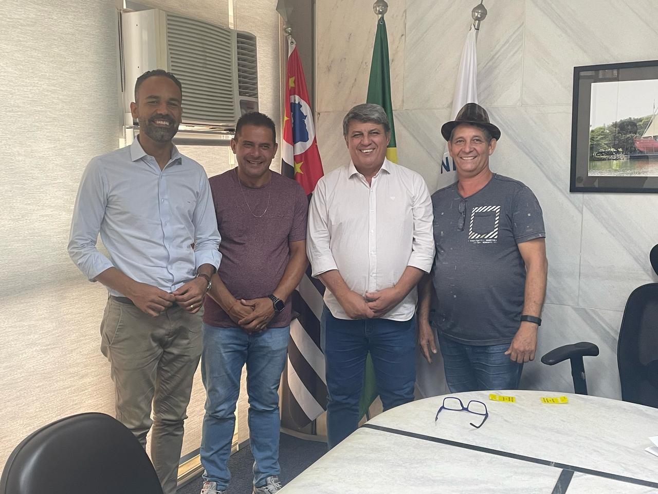 Funcionalismo Público é tema de visita do Sindicato Dos Servidores Públicos De Hortolândia na Prefeitura De Campinas