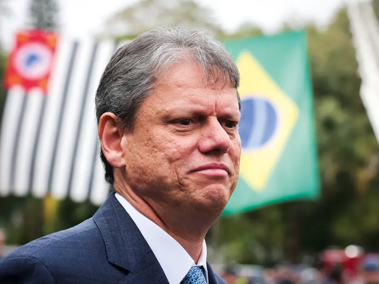 Título: Hoje às 14h: Policiais de São Paulo se mobilizam no Largo São Francisco por valorização e justiça