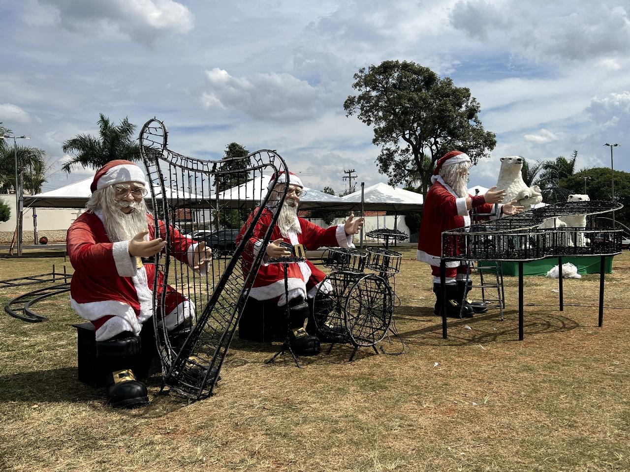 DO PARQUE DE DIVERSÕES AO TRANSPORTE GRÁTIS: Sumaré Inaugura Vila de Natal Focada na Família e no Acesso Facilitado