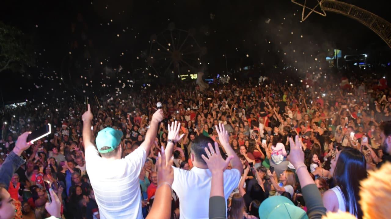 VILA DE NATAL INAUGURADA! SUMARÉ VIVE A NOITE MAIS MÁGICA DE SUA HISTÓRIA COM “NATAL PARA JESUS”