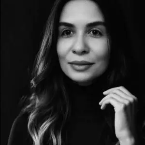 Dra. Caren Pinho